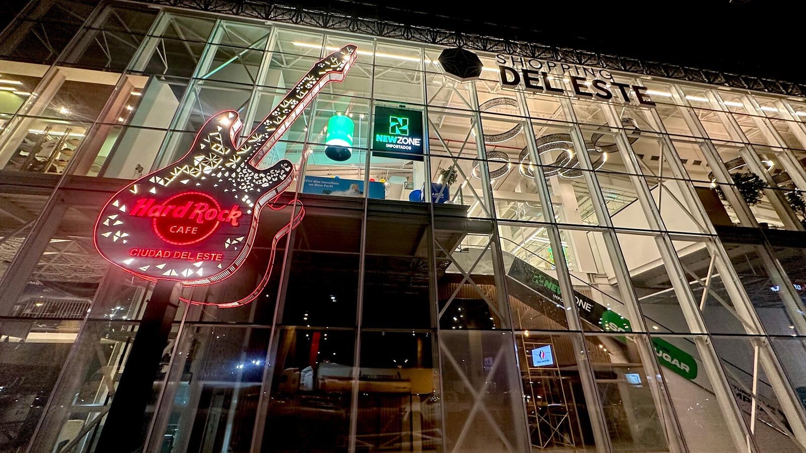 Hard Rock Cafe Ciudad del Este photo 3