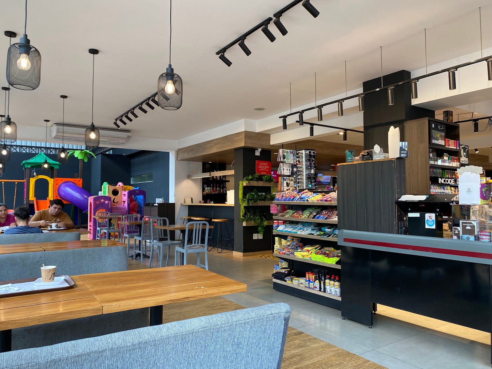 BUONO Market-carniceria-coffee-louge- confiteria-vinoteca