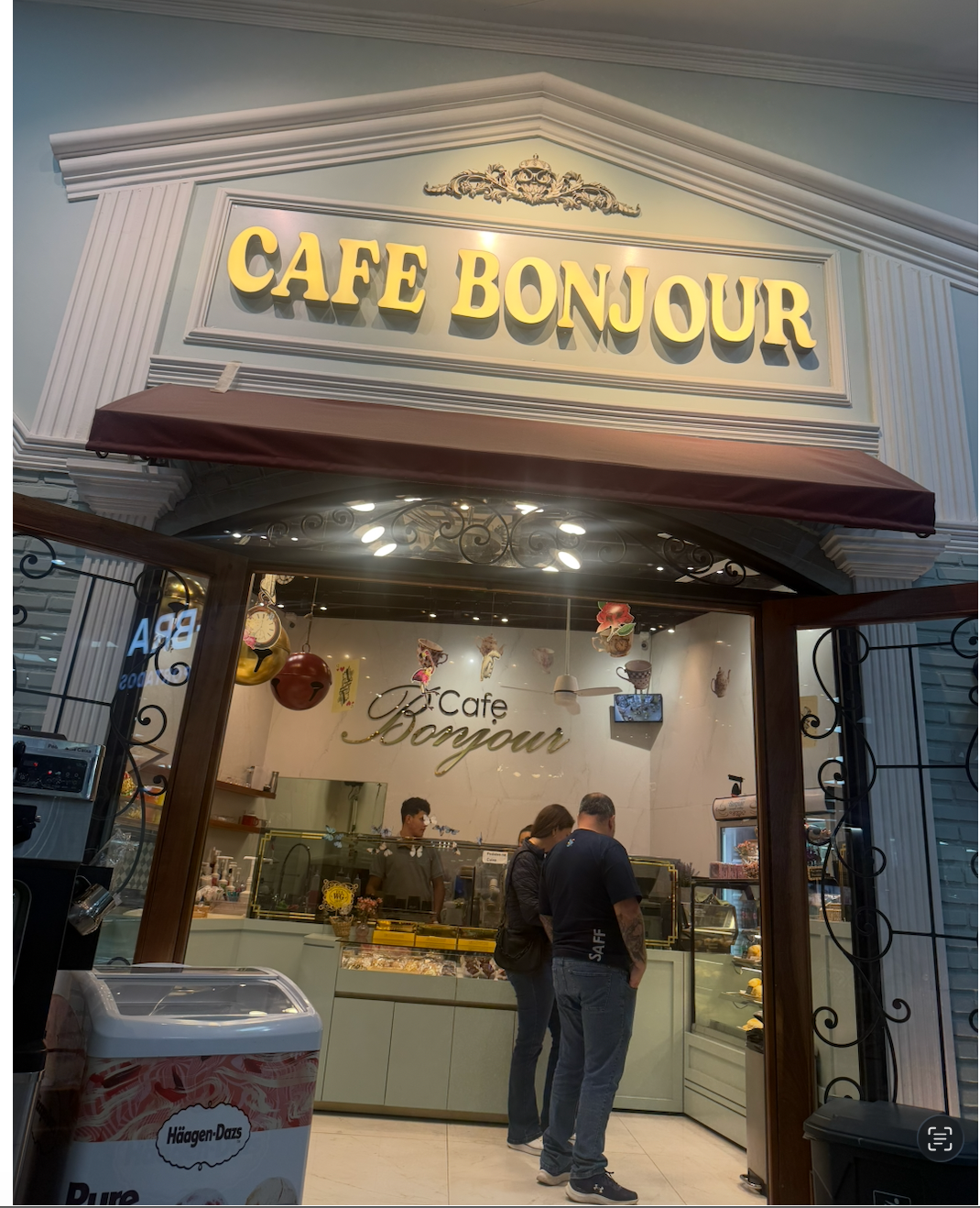 Cafe Bonjour
