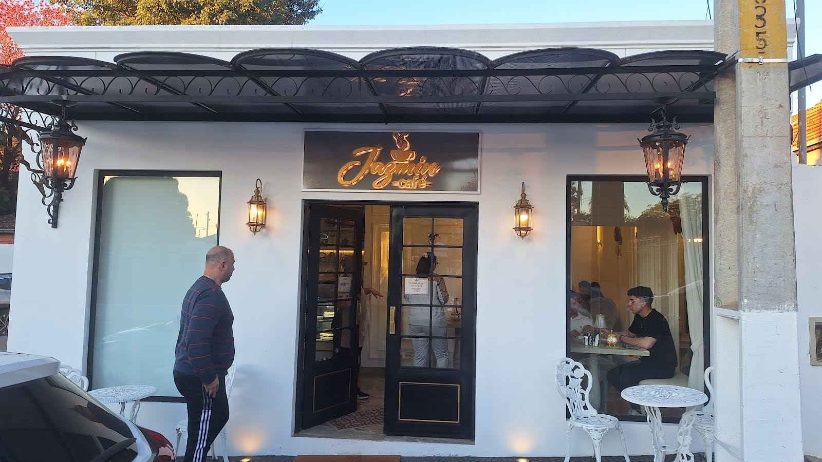 Jazmín Cafe