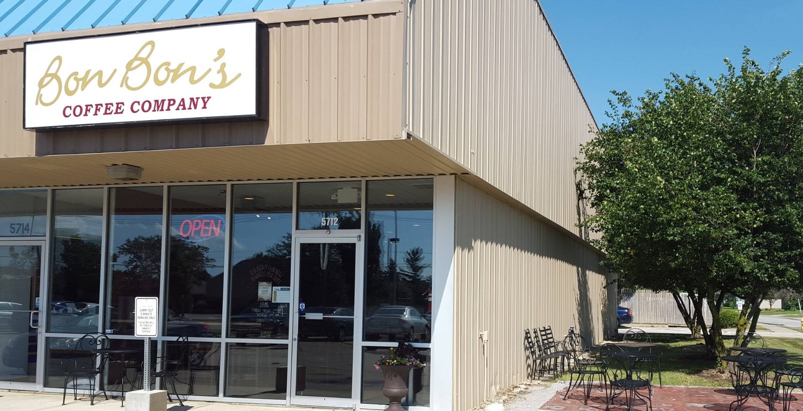 Bon Bon's Coffee - Dupont Hospital photo 7
