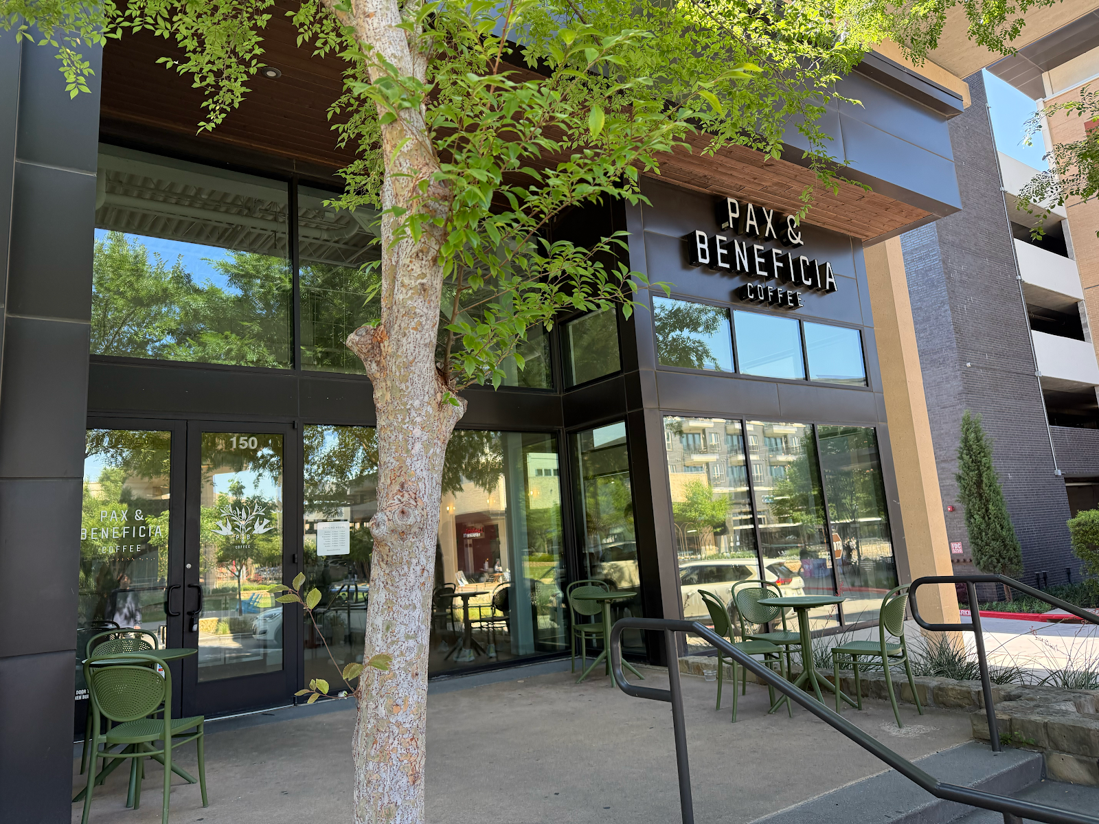 Pax & Beneficia Coffee - Las Colinas