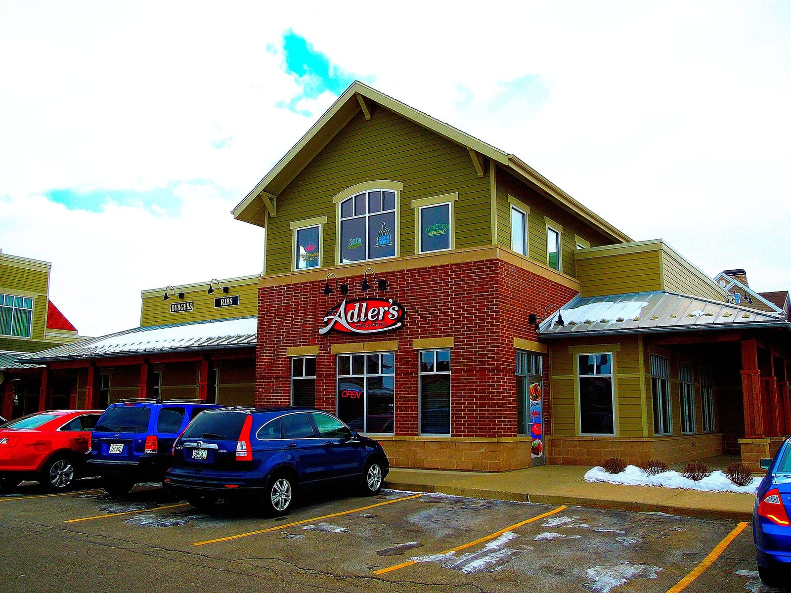 Yola's Cafe and Coffee Shop of Madison