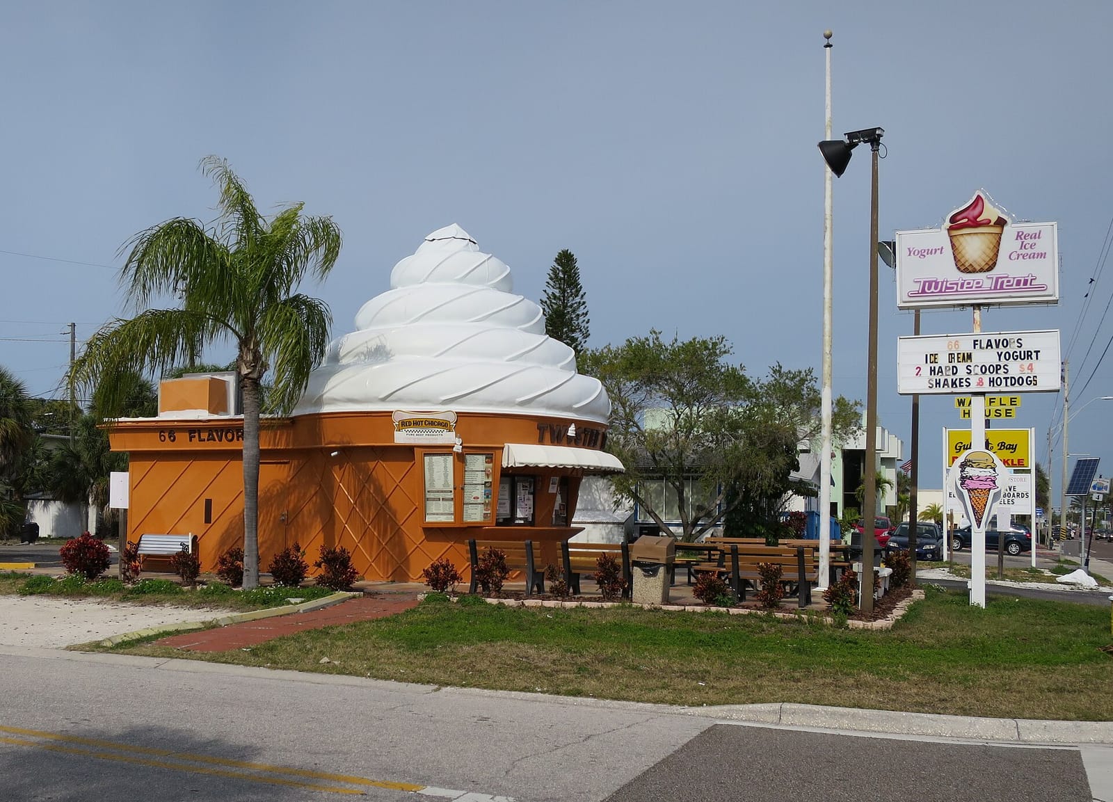 Point Chaud Coffee & Crêpes