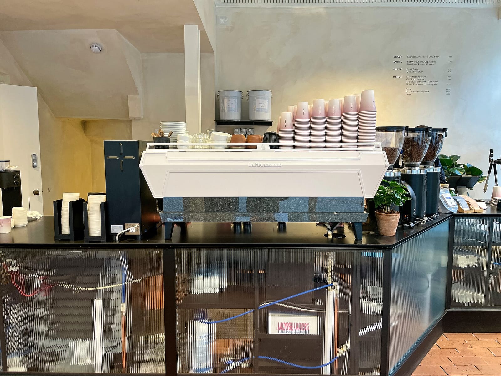 Rosslyn Coffee London Wall photo 5