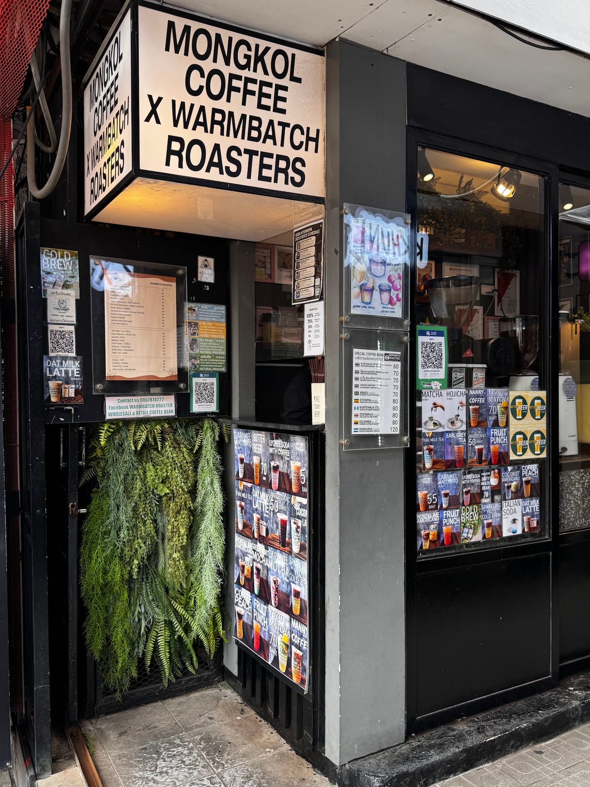 MONGKOL COFFEE X WARMBATCH ROASTERS