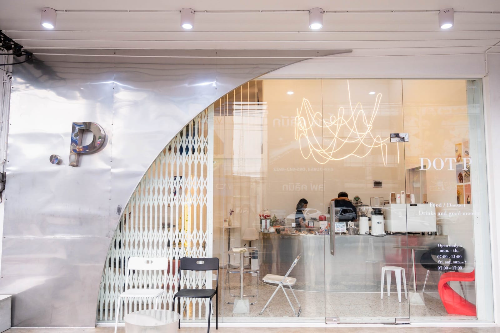 DOT.P CAFE (เมืองชลบุรี) photo 3