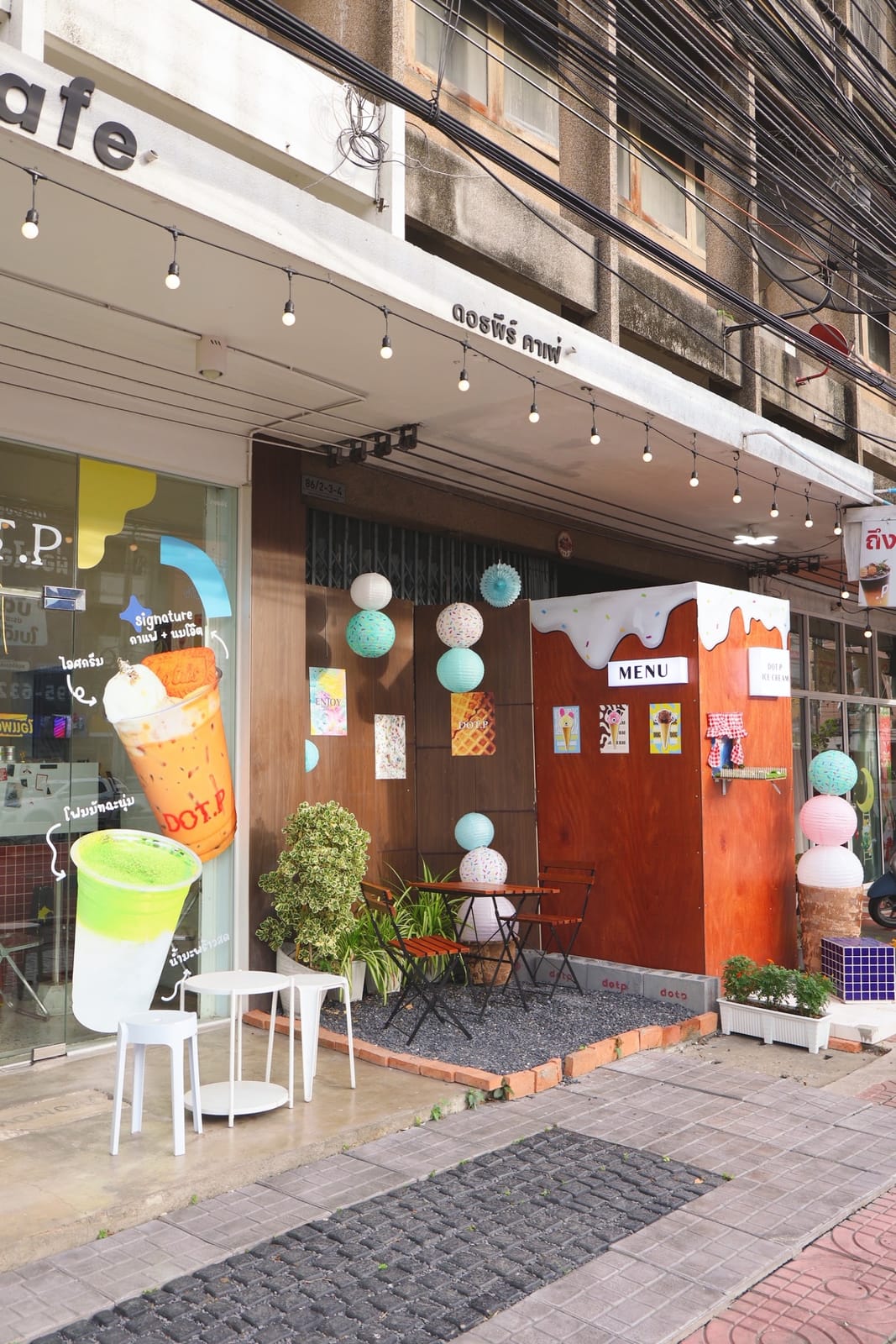 DOT.P CAFE (เมืองชลบุรี)