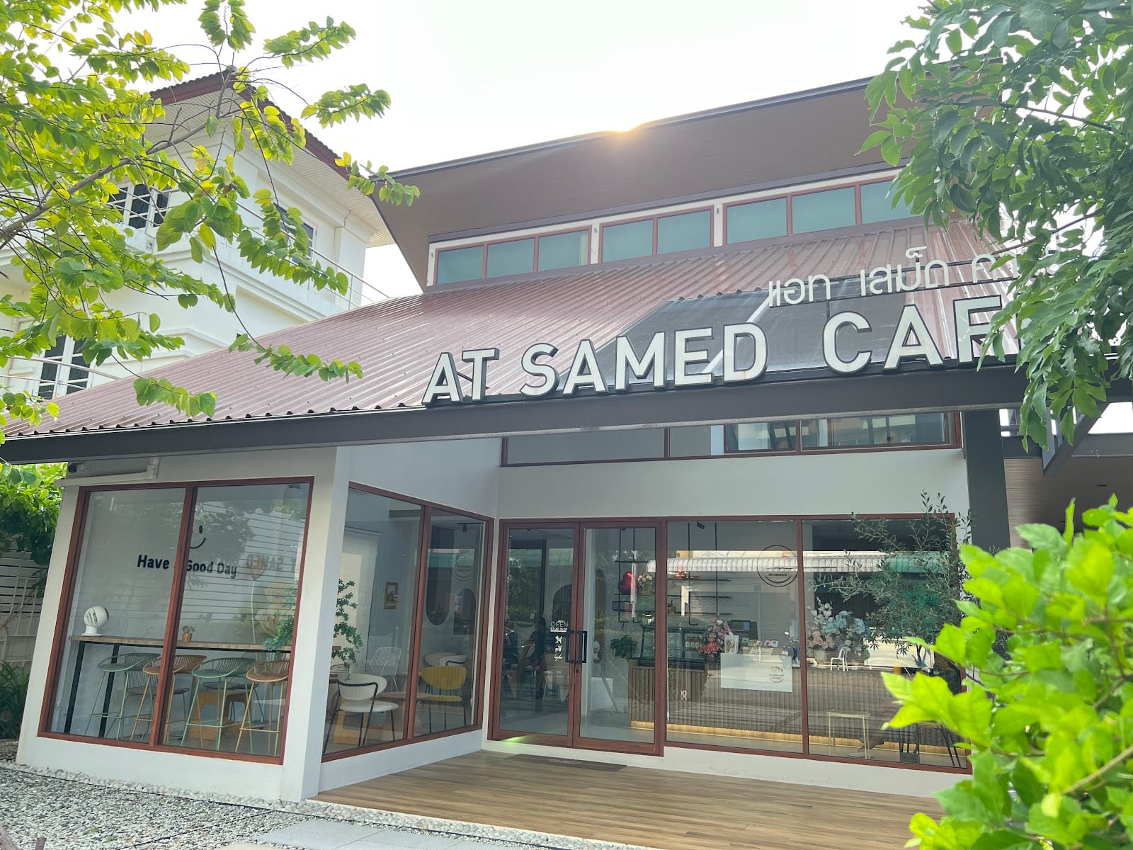 AT SAMED CAFE