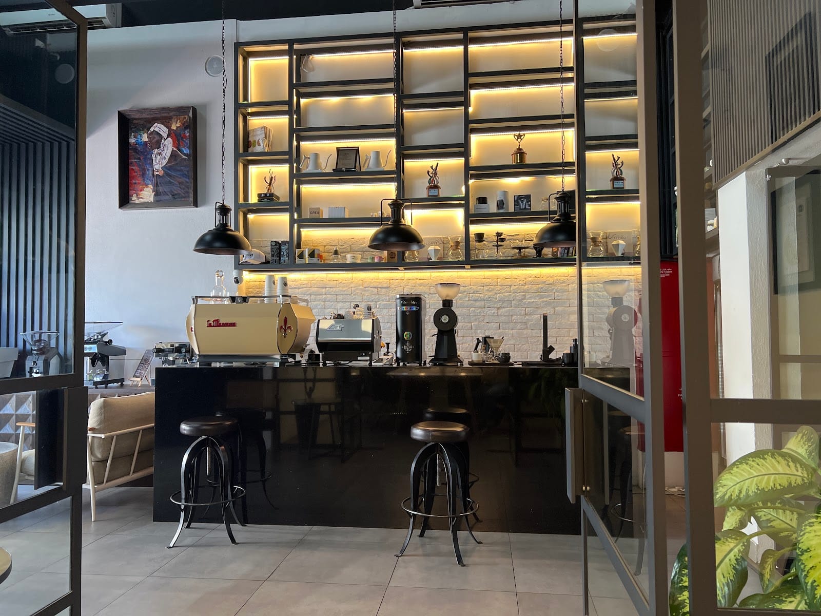 Crack Coffee Roasters & Cafe