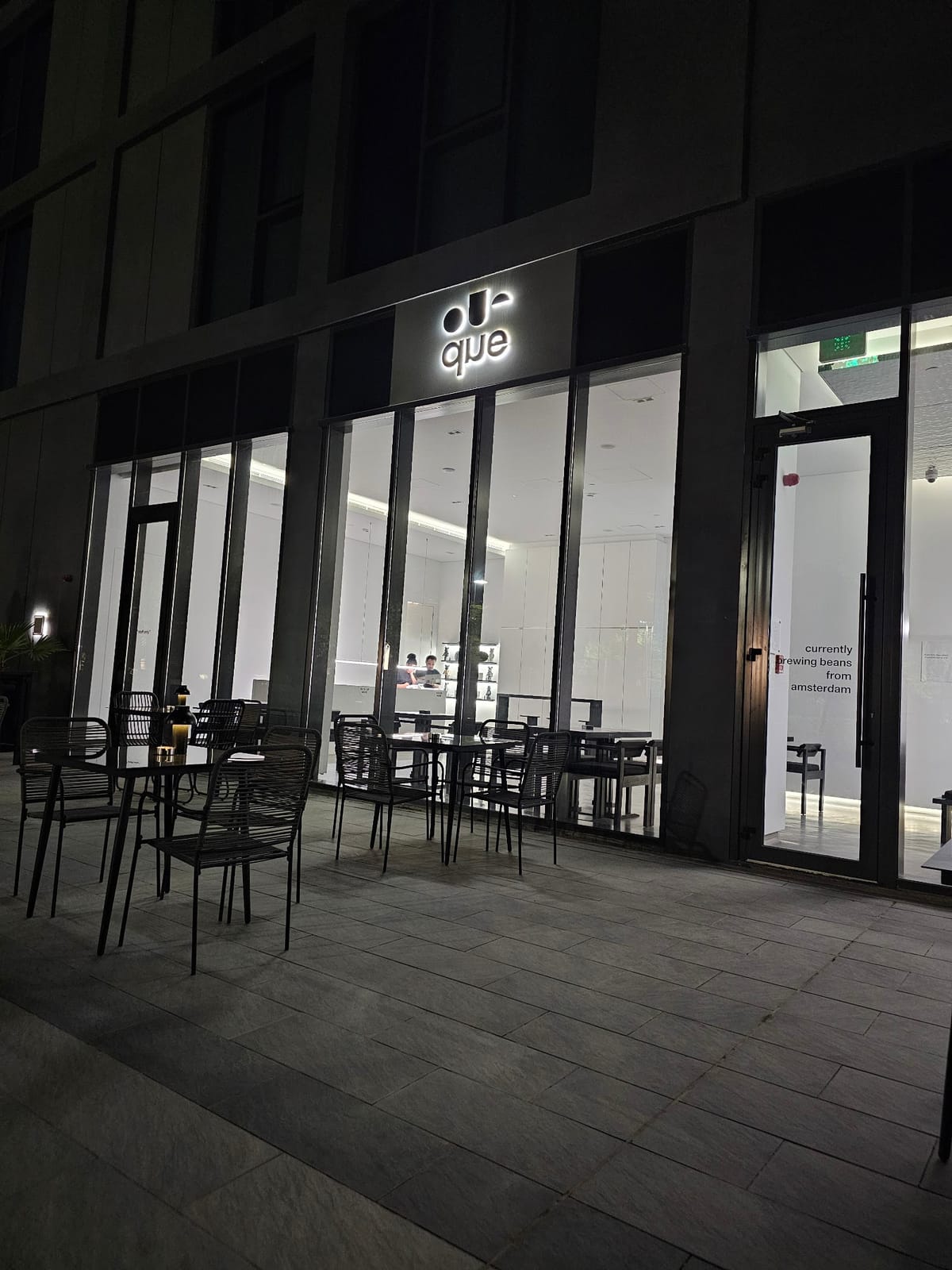 Que coffee space