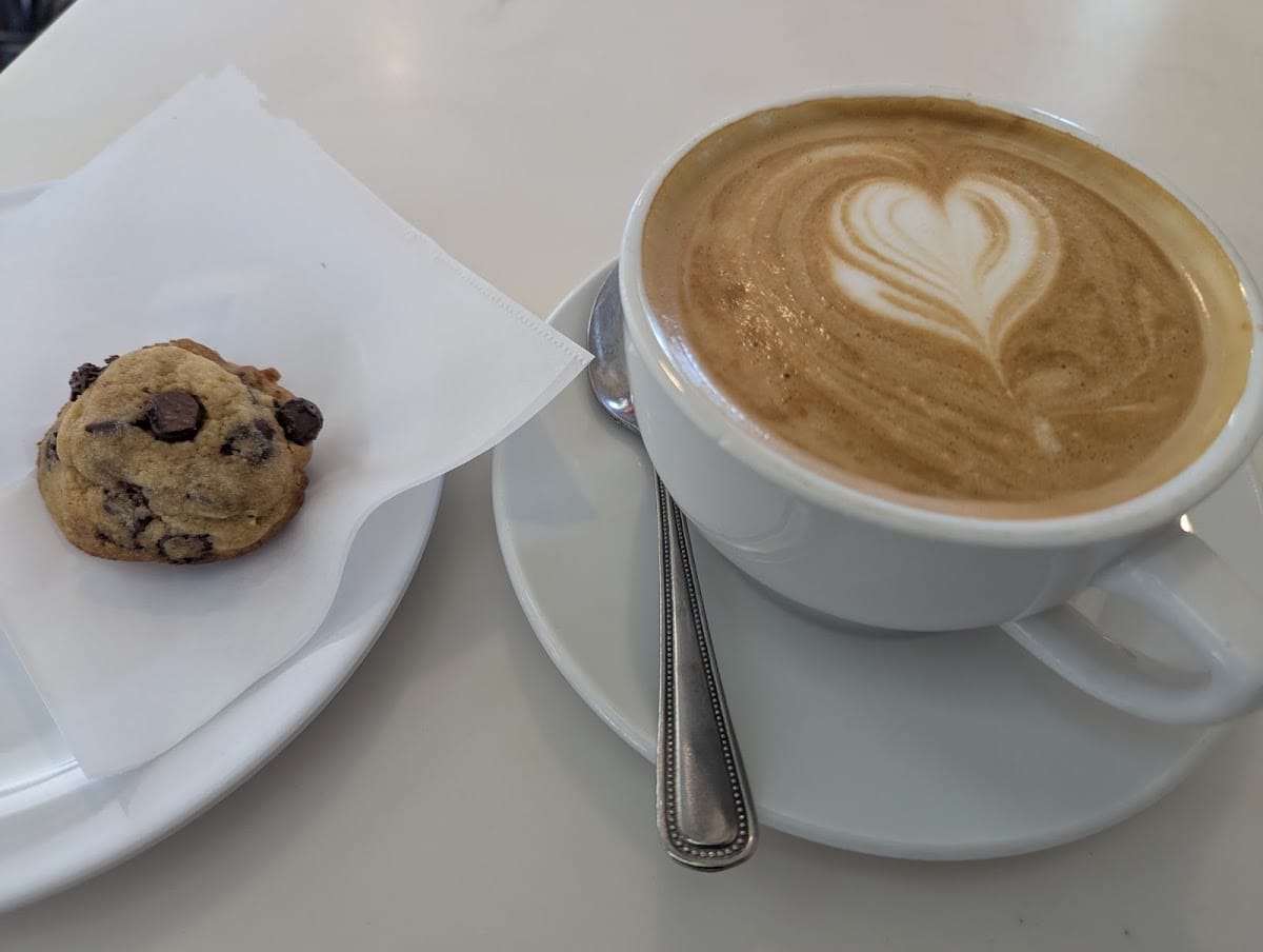 Elysee Bakery & Cafe photo 5
