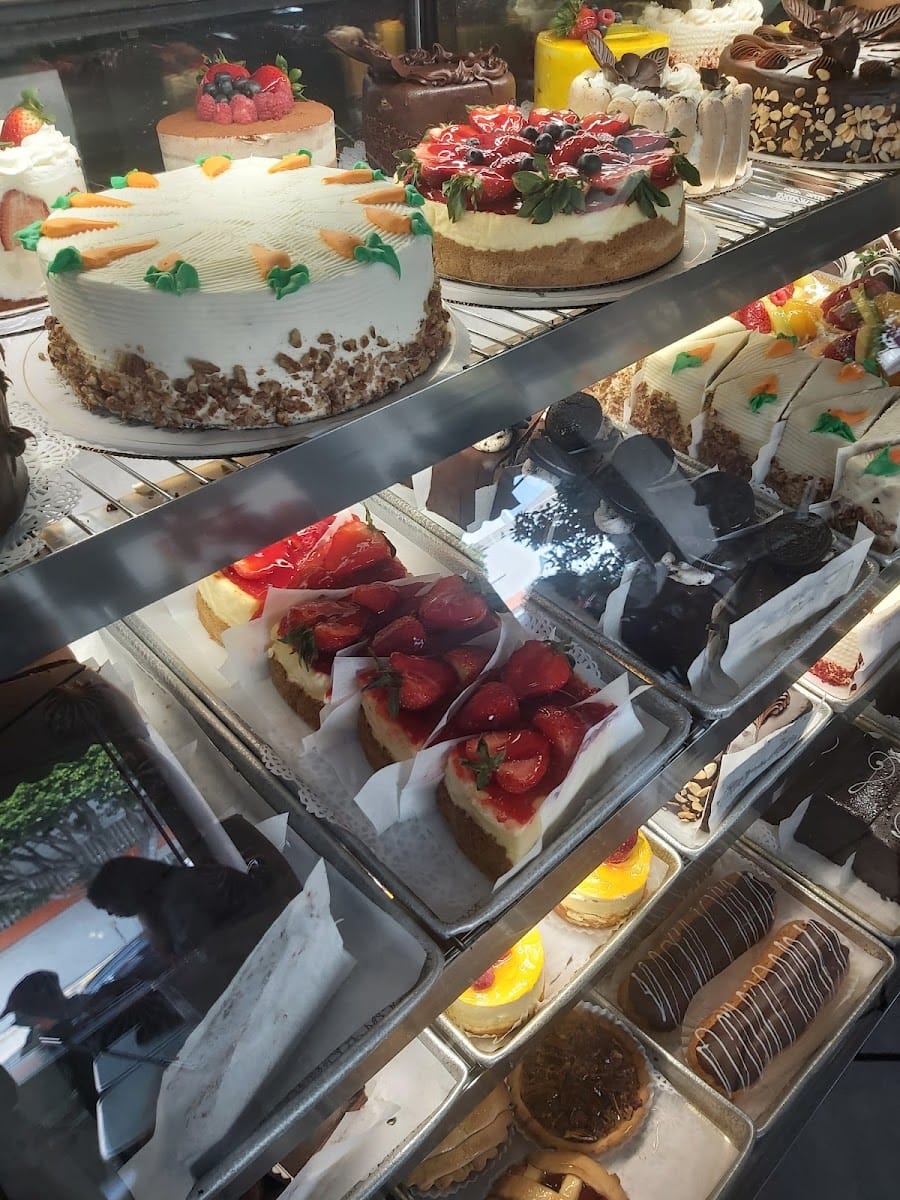 Elysee Bakery & Cafe photo 6