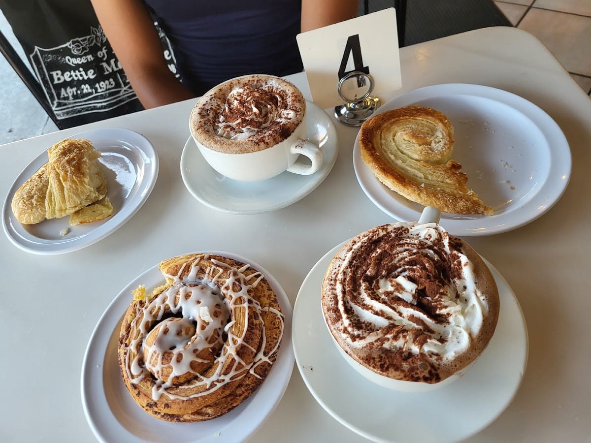 Elysee Bakery & Cafe photo 7