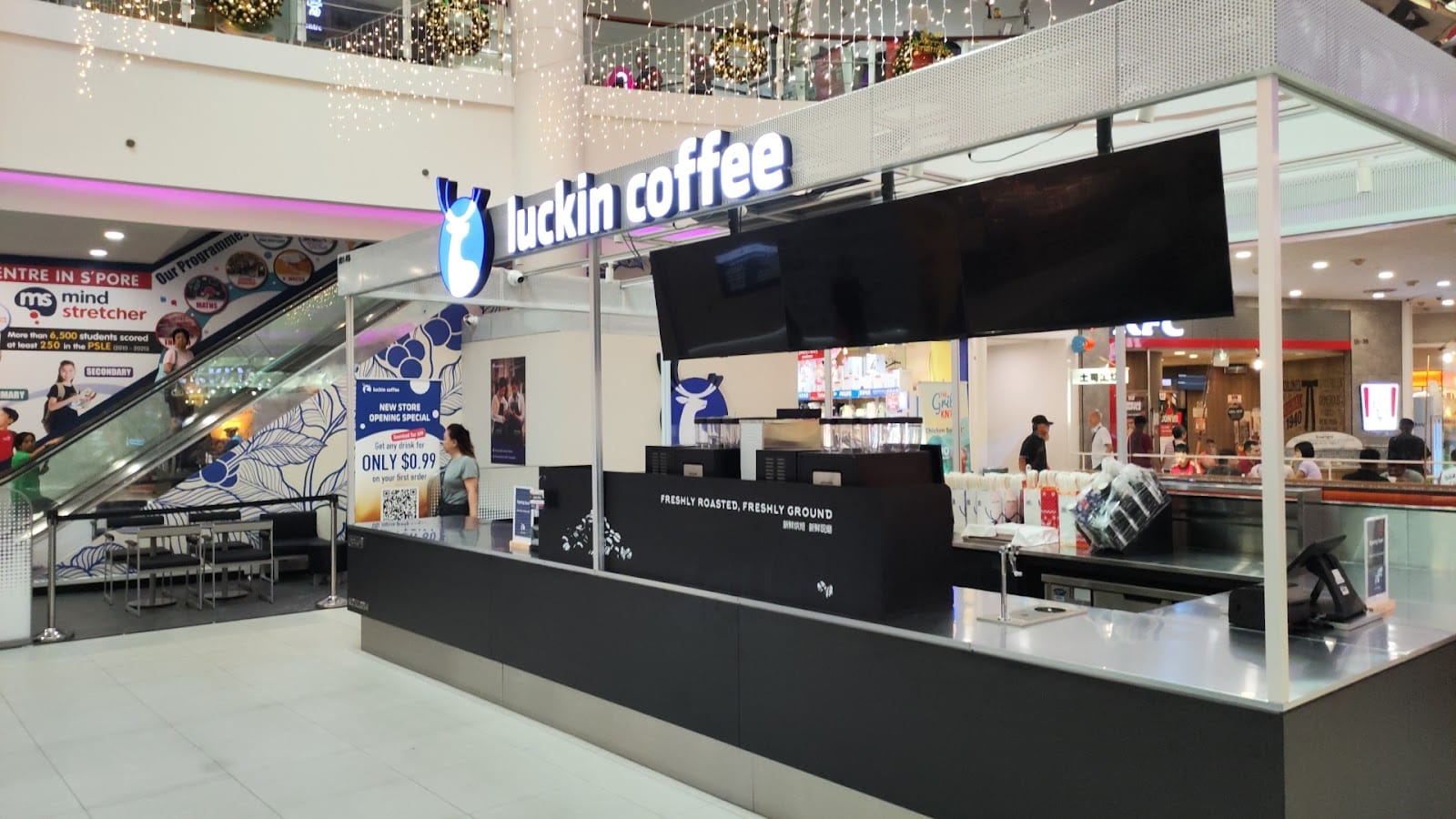 luckin coffee - Rivervale Mall