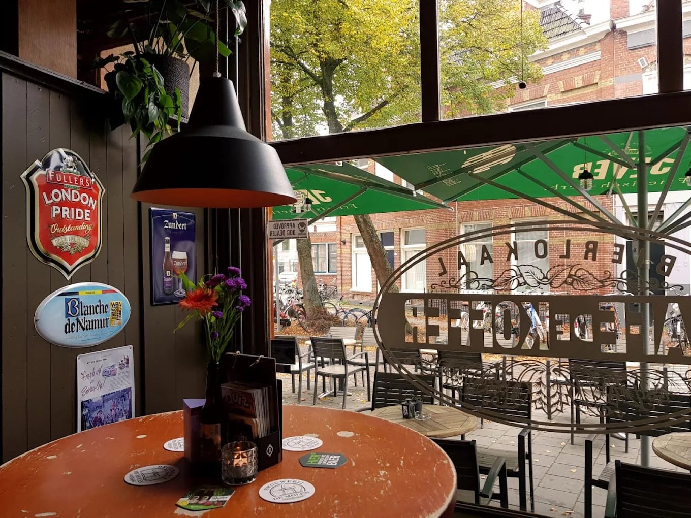 Bierlokaal Café de Koffer photo 2