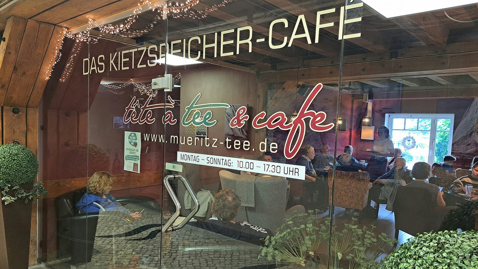 tête à tee & cafe / Müritzer Kaffeerösterei photo 2