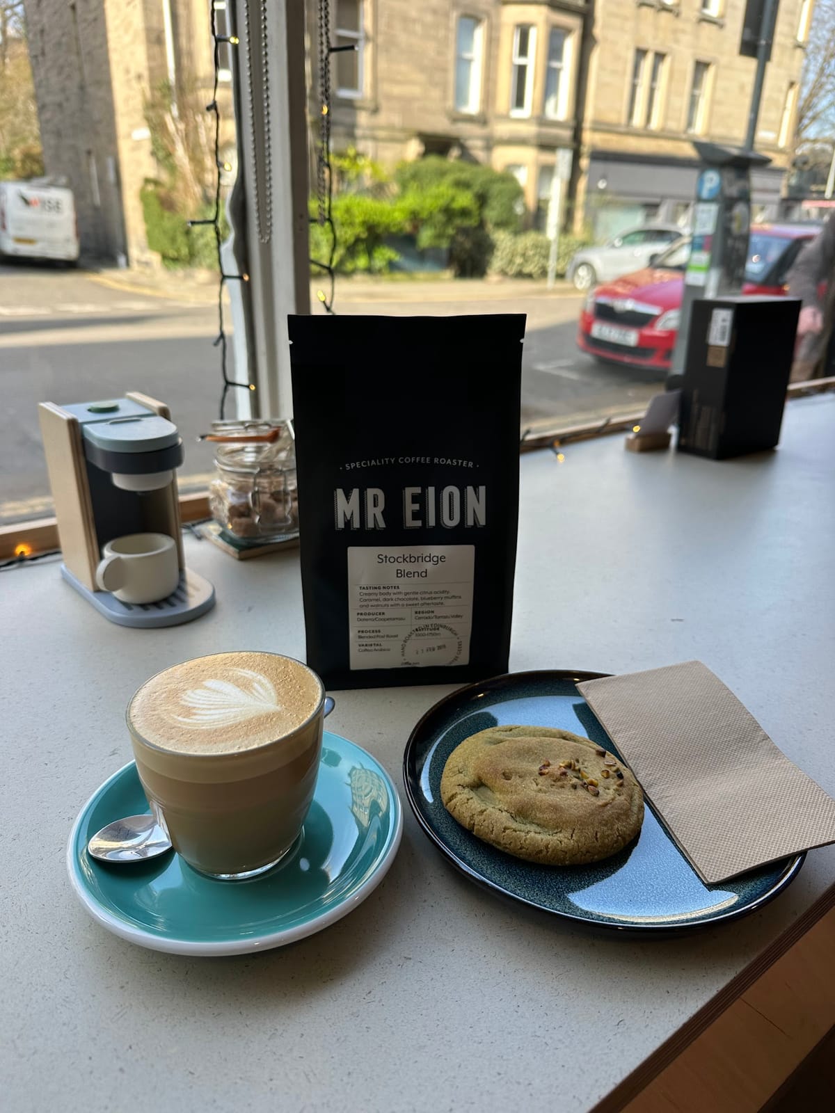 Mr Eion