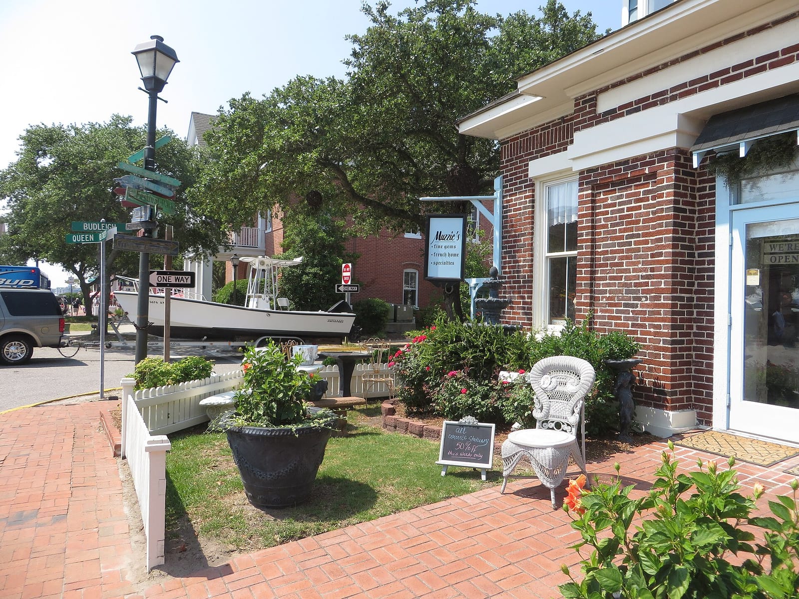 Charis Coffee Company photo 4
