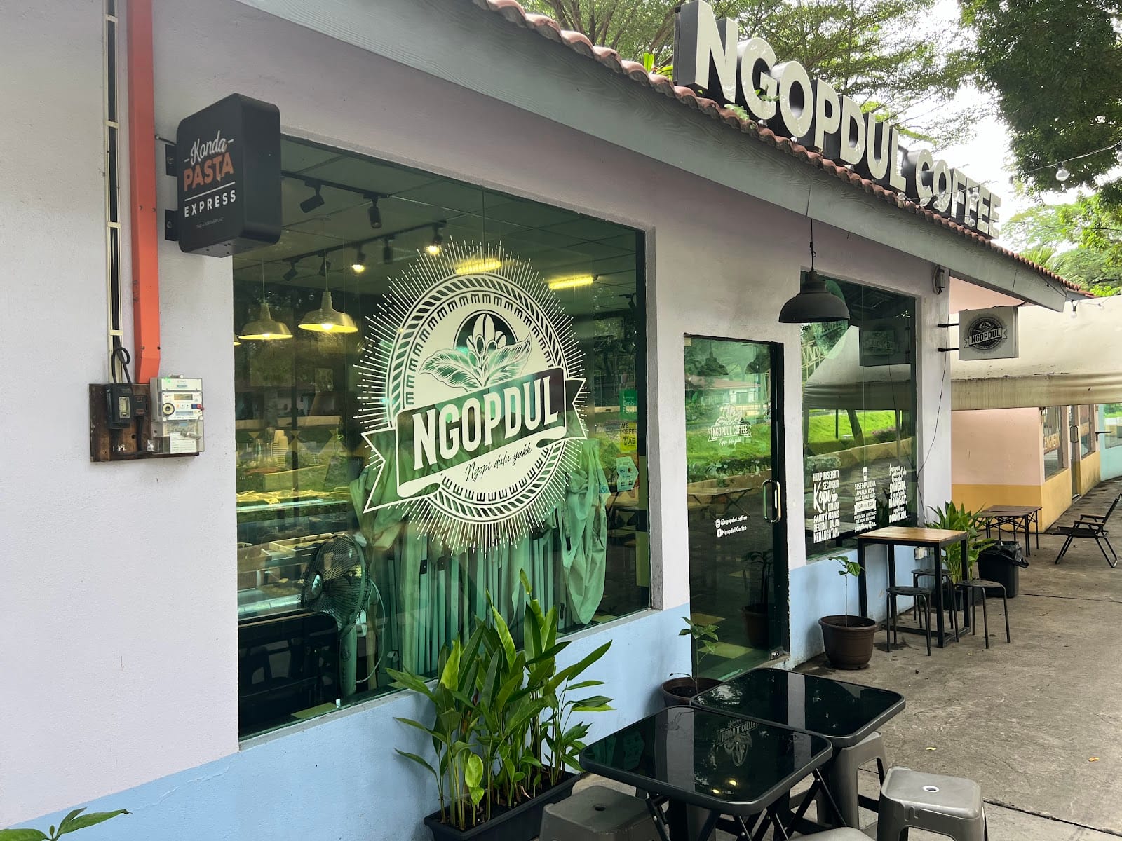 Ngopdul Coffee (Kinta River Walk)