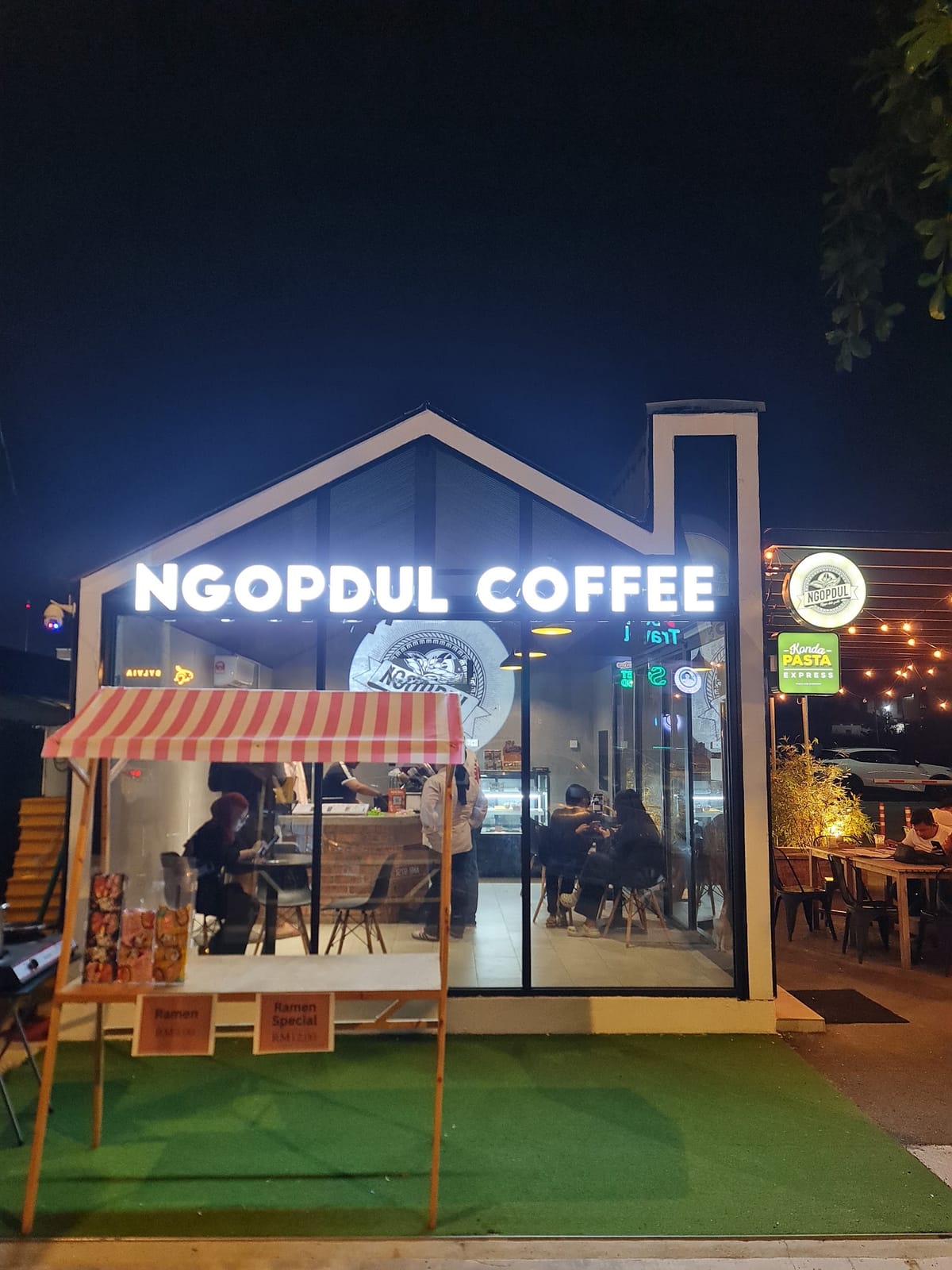 Ngopdul Coffee Greentown