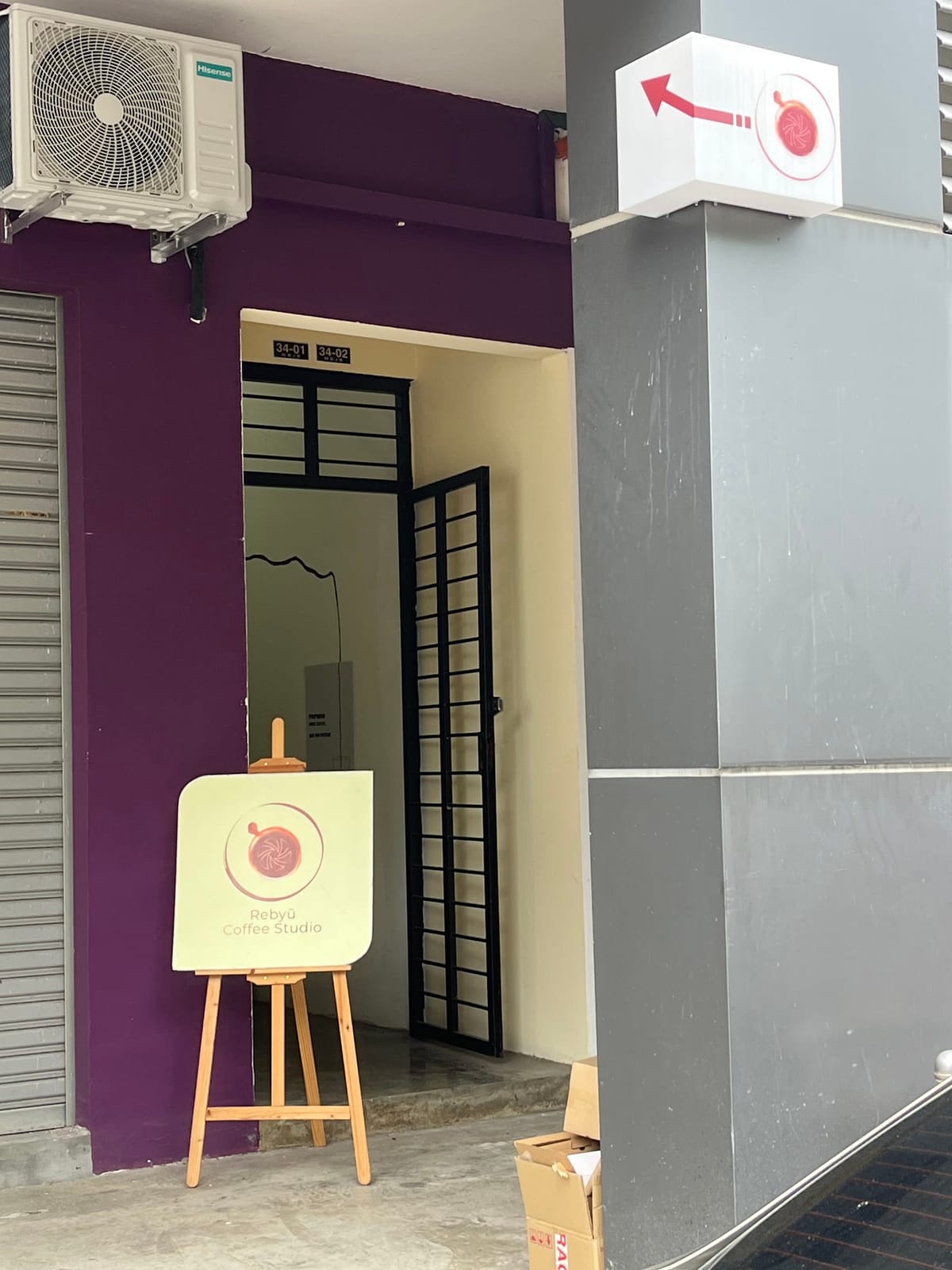 Rebyu Coffee Space
