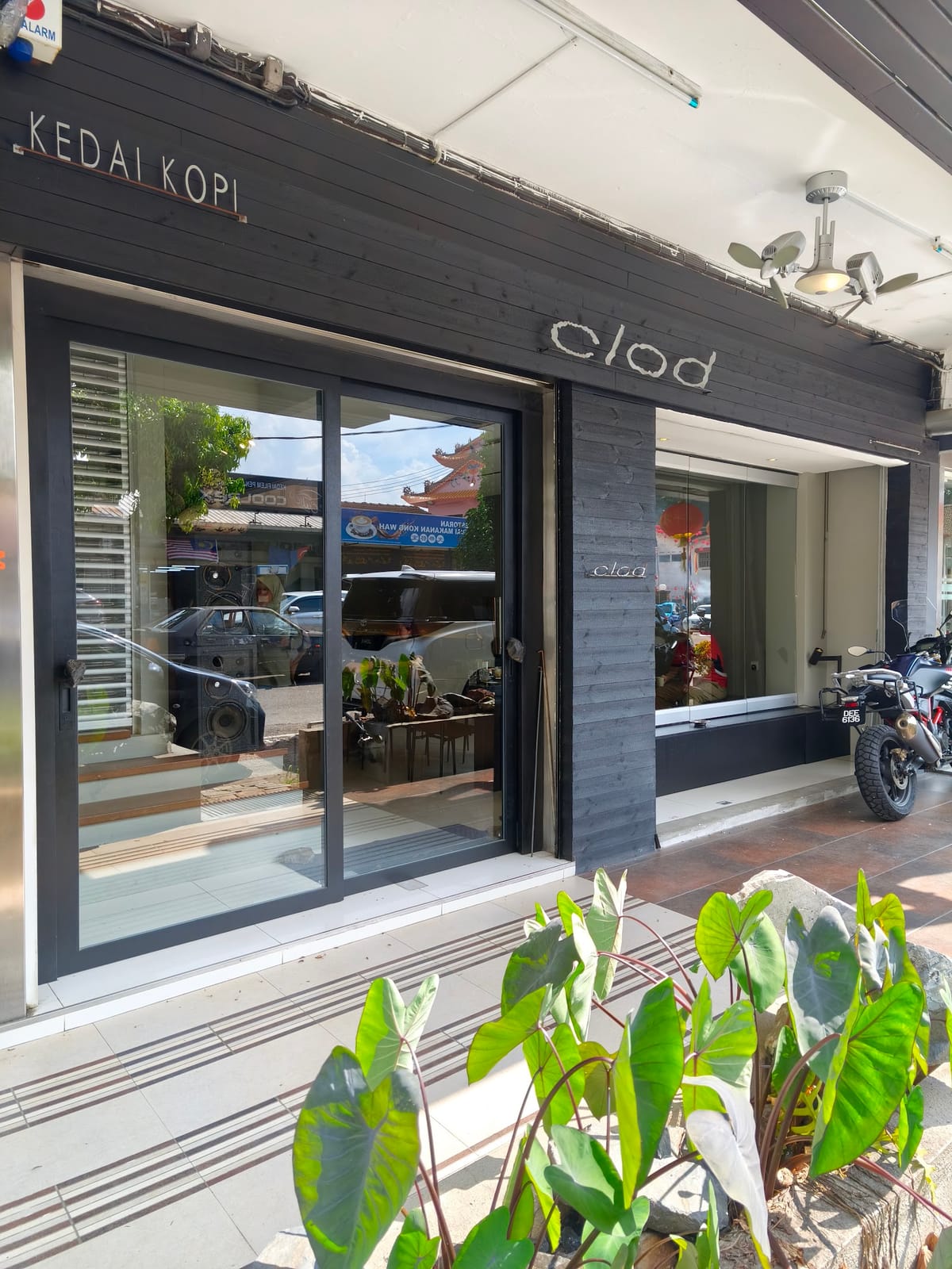 clod coffee bar and roasters