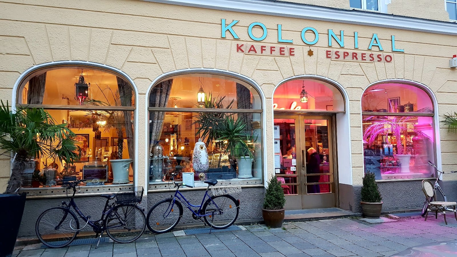 Kaffee, Espresso Kolonial