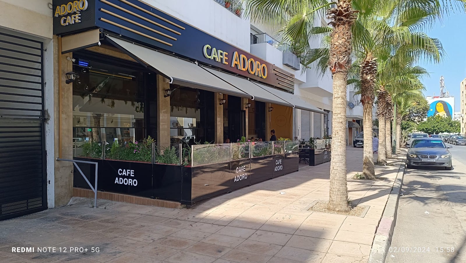Café Adoro