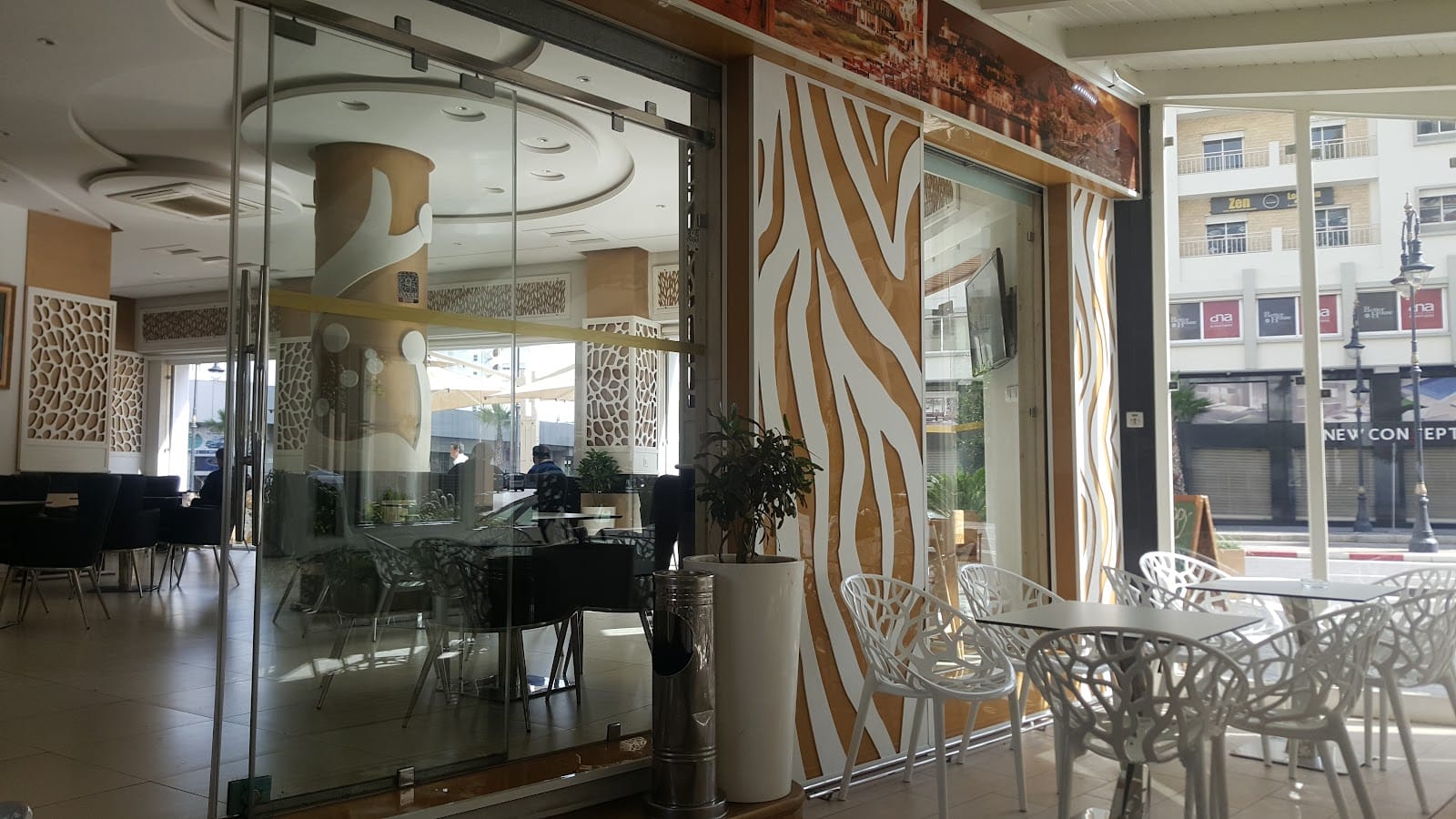 Café Acacia