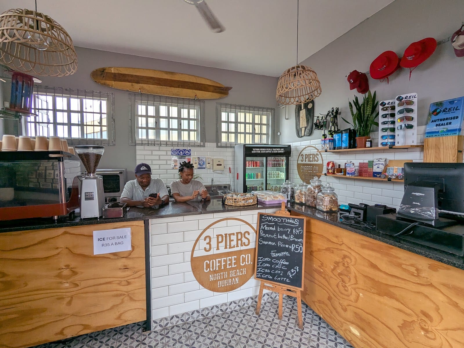3 Piers Coffee Co.