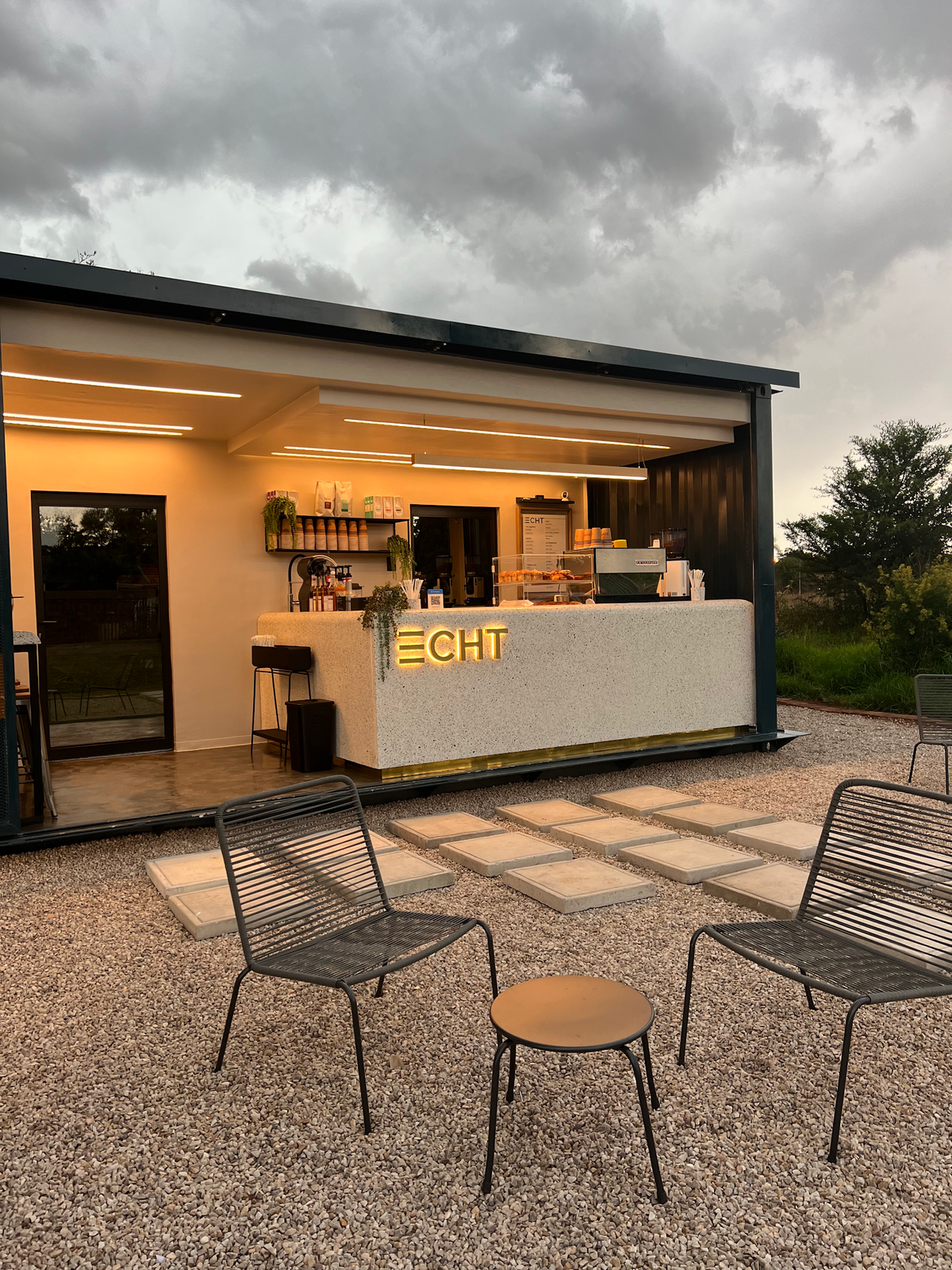 ECHT COFFEE PIERRE VAN RYNEVELD