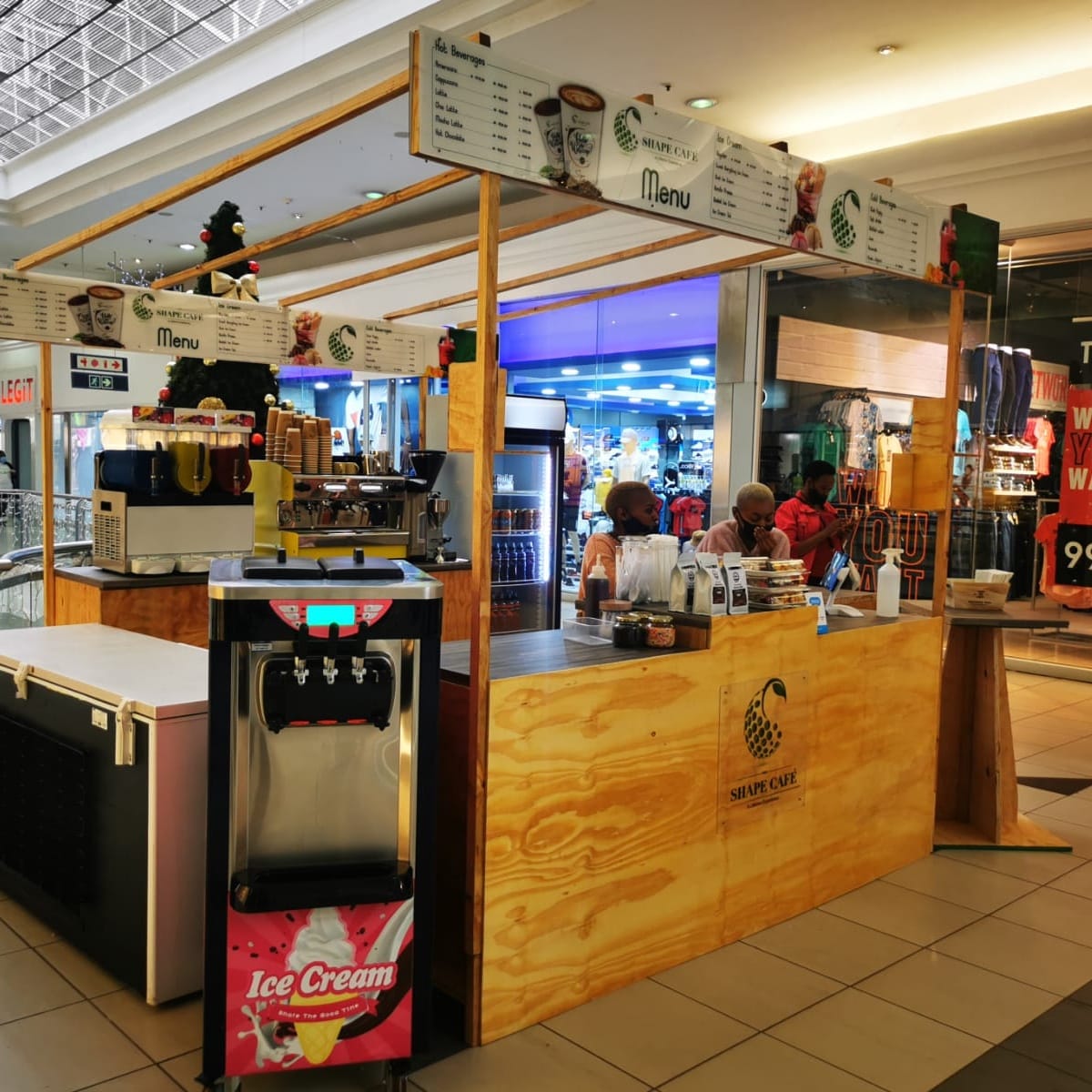 SHAPE Café
