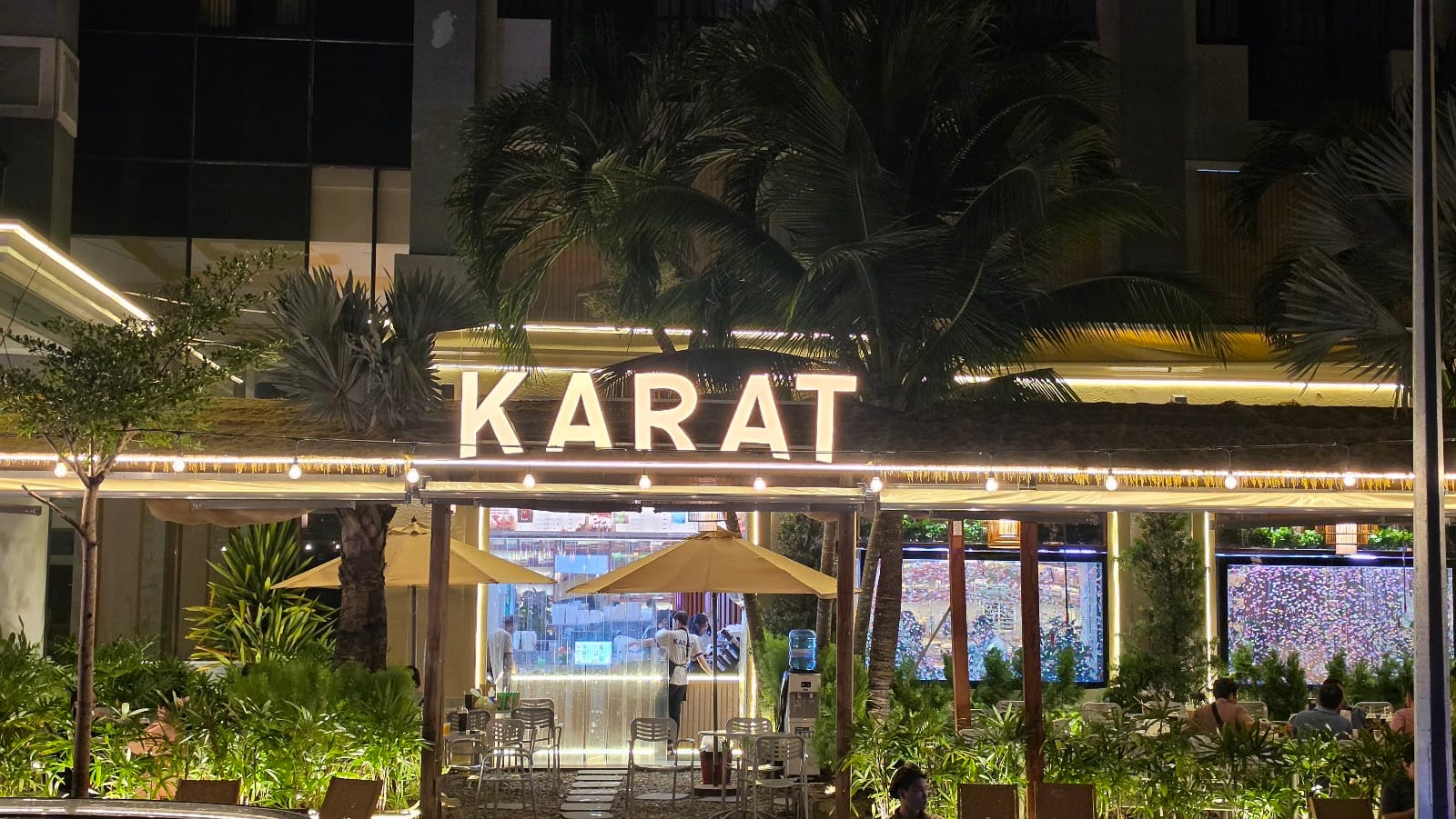 KARAT COFFEE & TEA