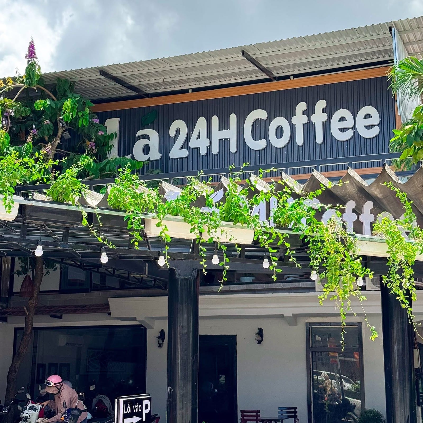 Lá 24h Coffee