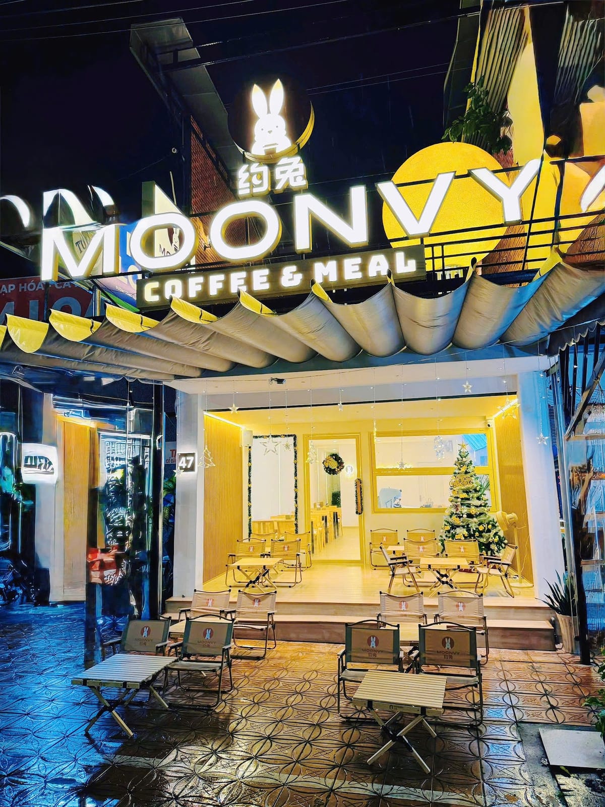 MOONVY COFFEE - SÔNG HẬU