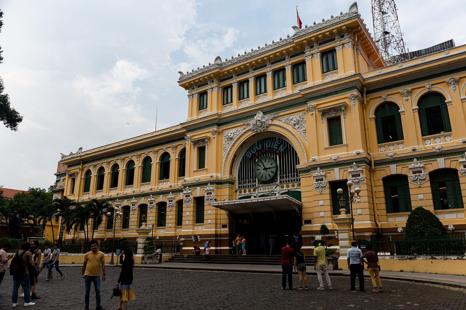 % Arabica Ho Chi Minh City Roastery photo 2