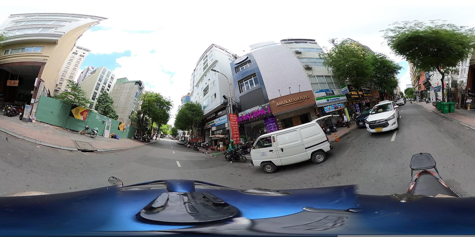 JEEPGO Tropical Coffee Roasters - Sài Gòn photo 4