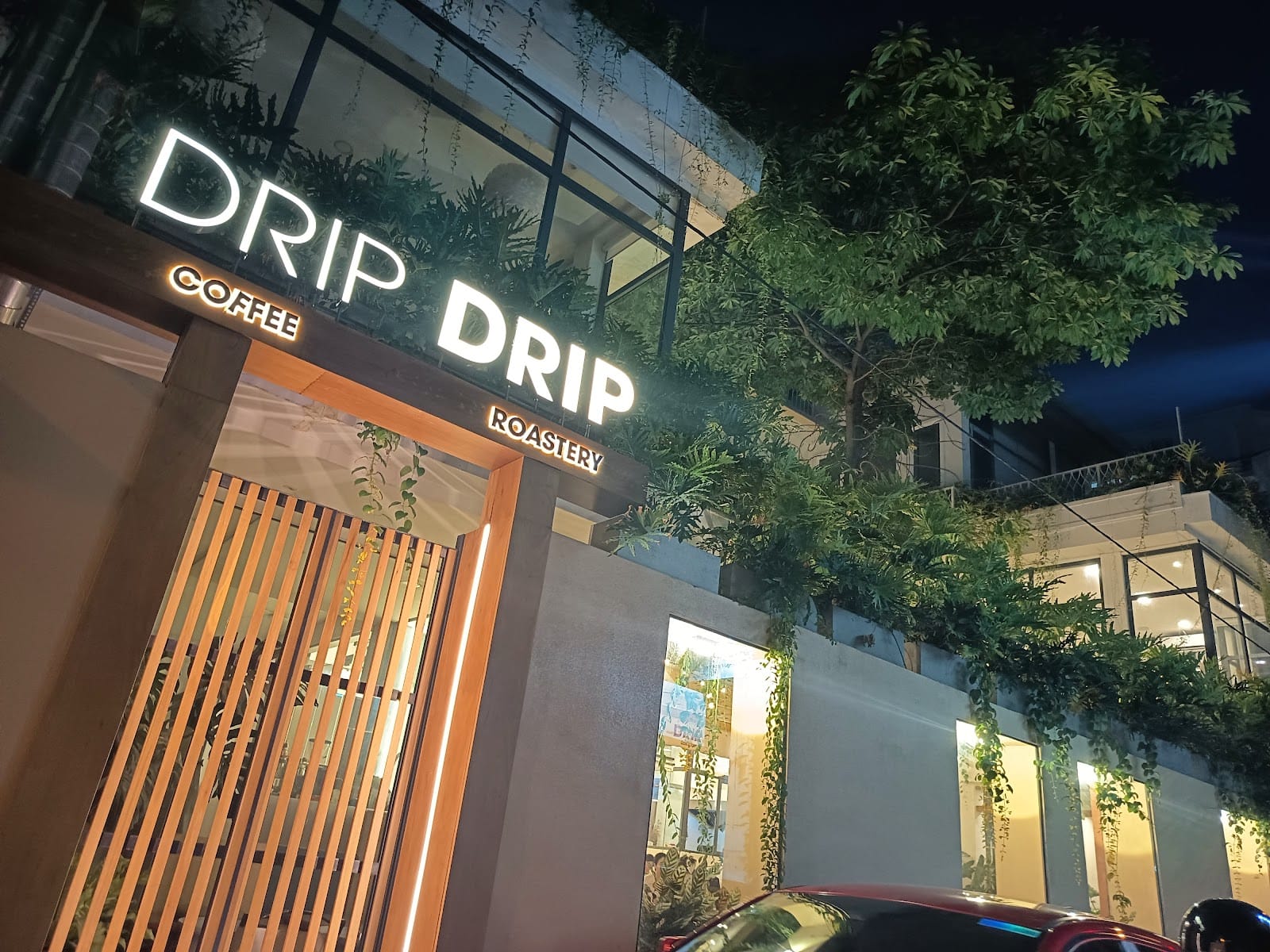 Drip Drip Coffee Roastery