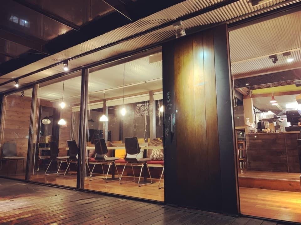 Block & Cafe