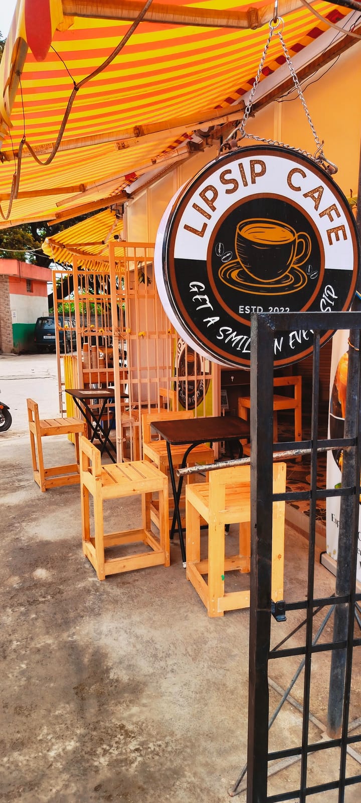 Lipsip Cafe