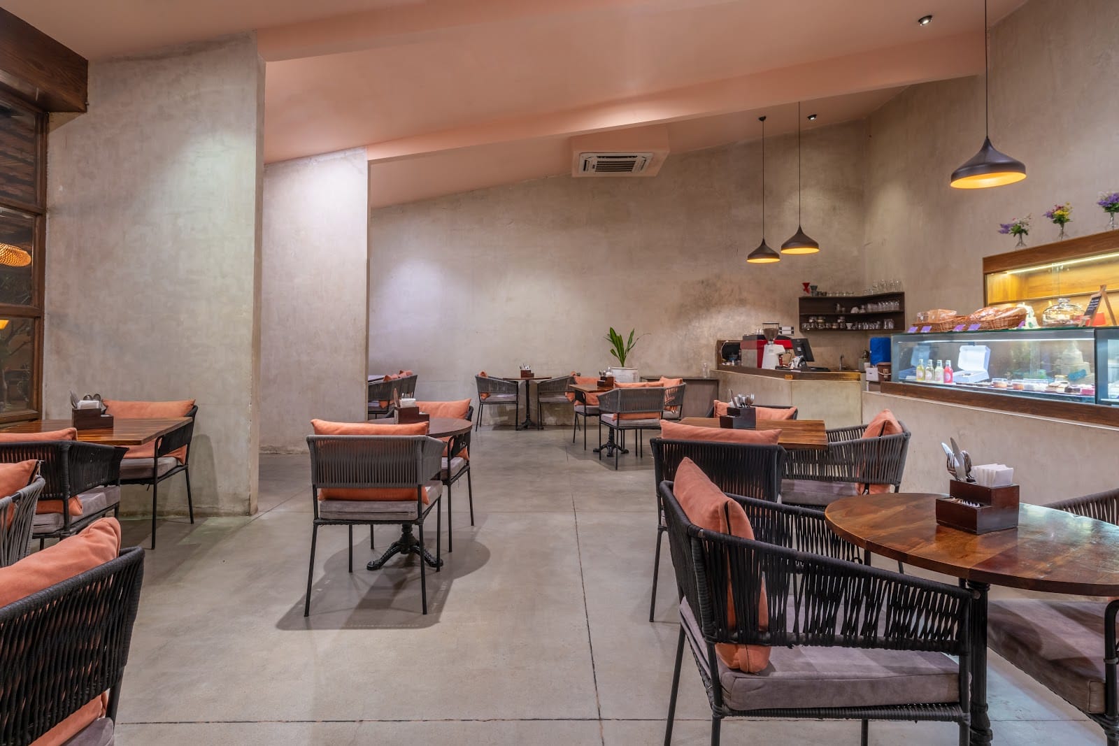 Theory Patisserie & Cafe