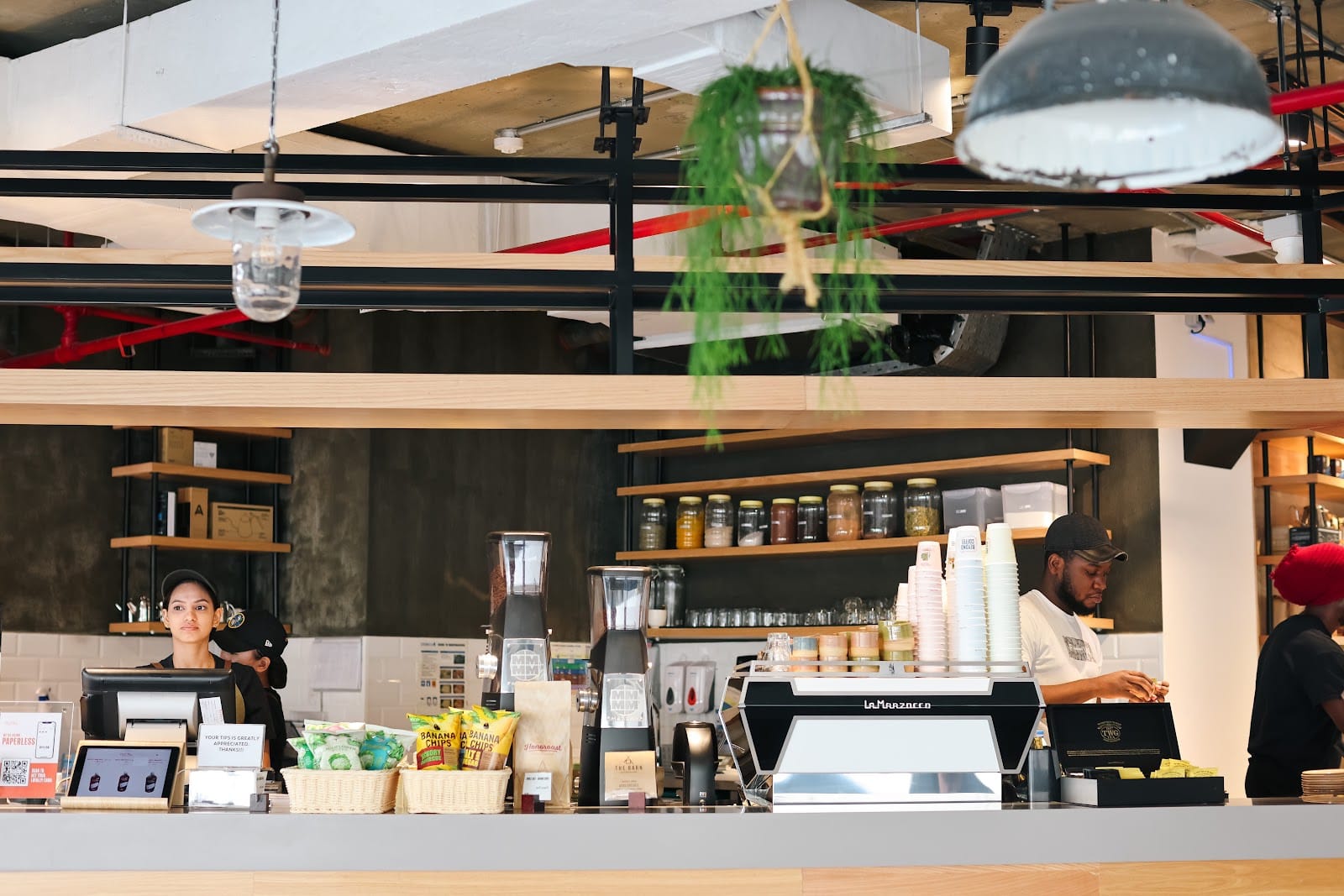 Flat White Specialty Coffee & Kitchen - Al Hilal