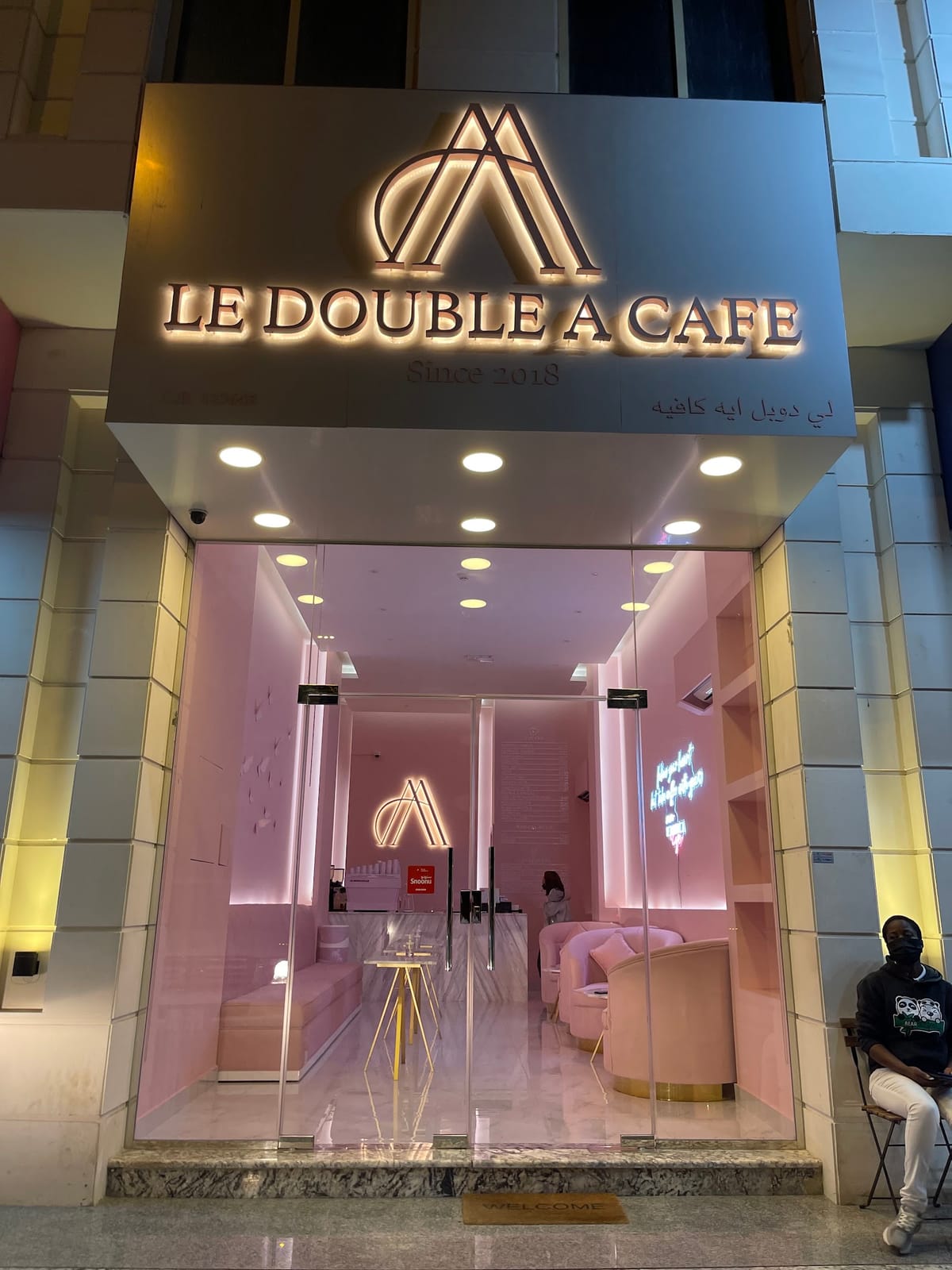 Le Double A Café