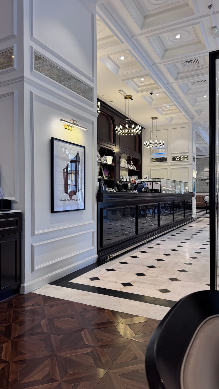 Volume Cafe - Place Vendome