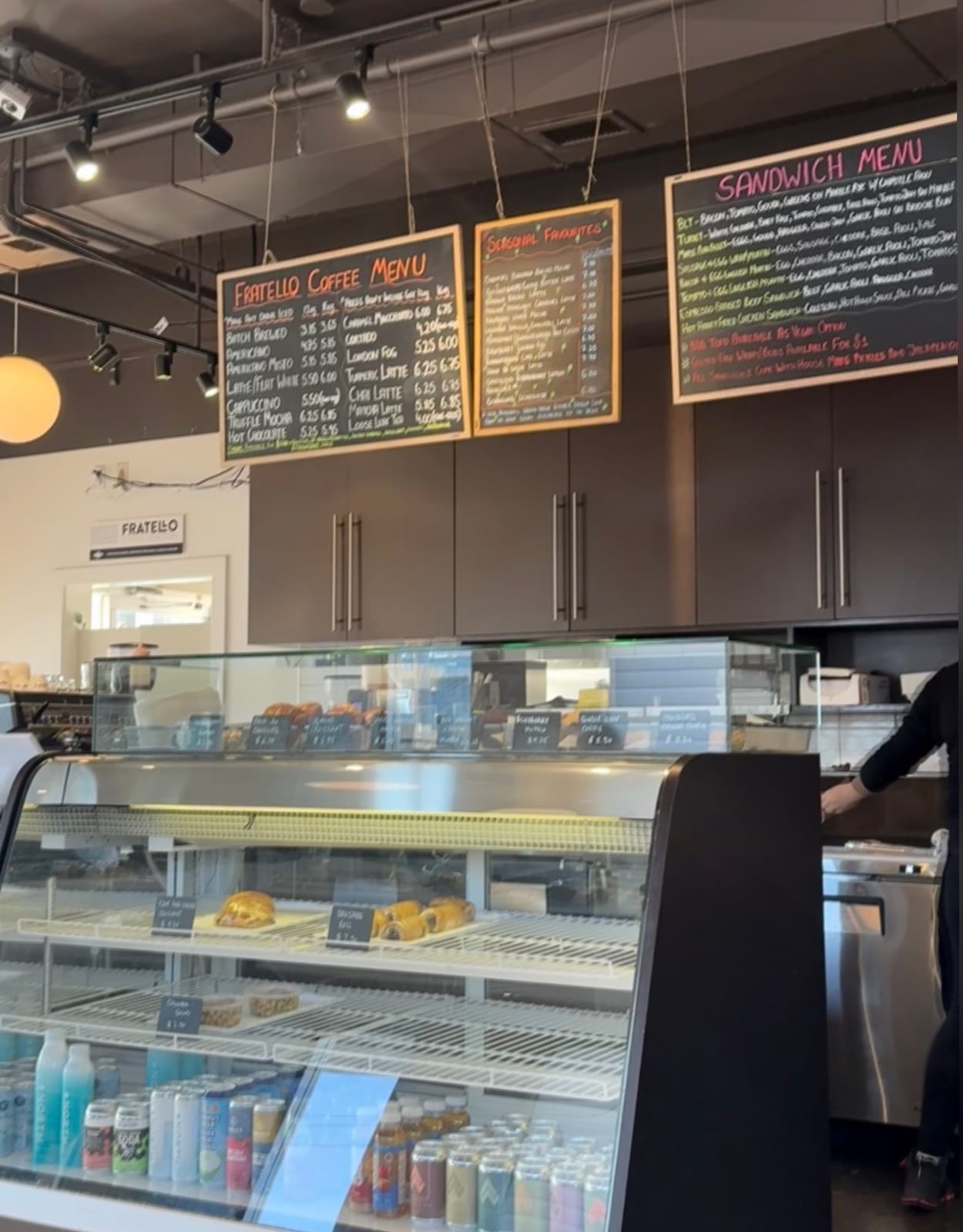 Velvora Cafe