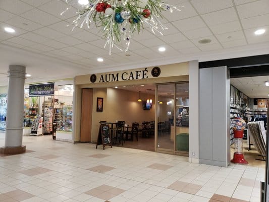 Aum Cafe photo 2