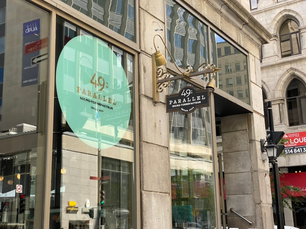 49th Parallel Café & Lucky’s Doughnuts - McGill