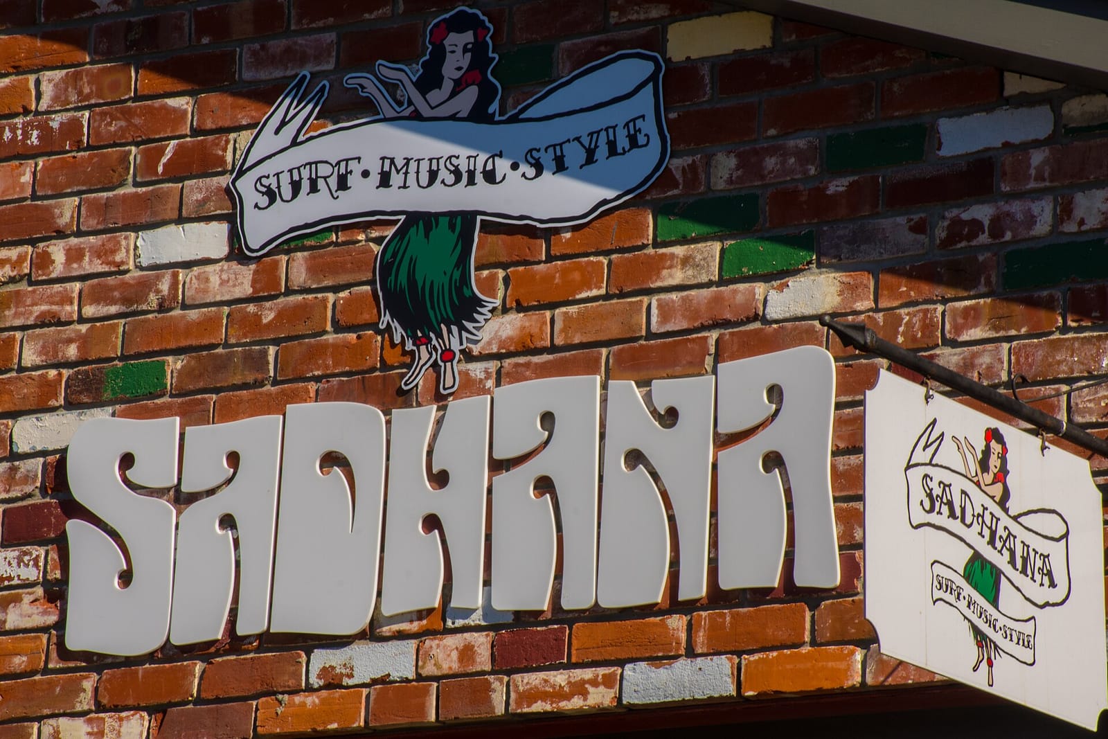 Mitchelli's Cafe Rinato photo 2