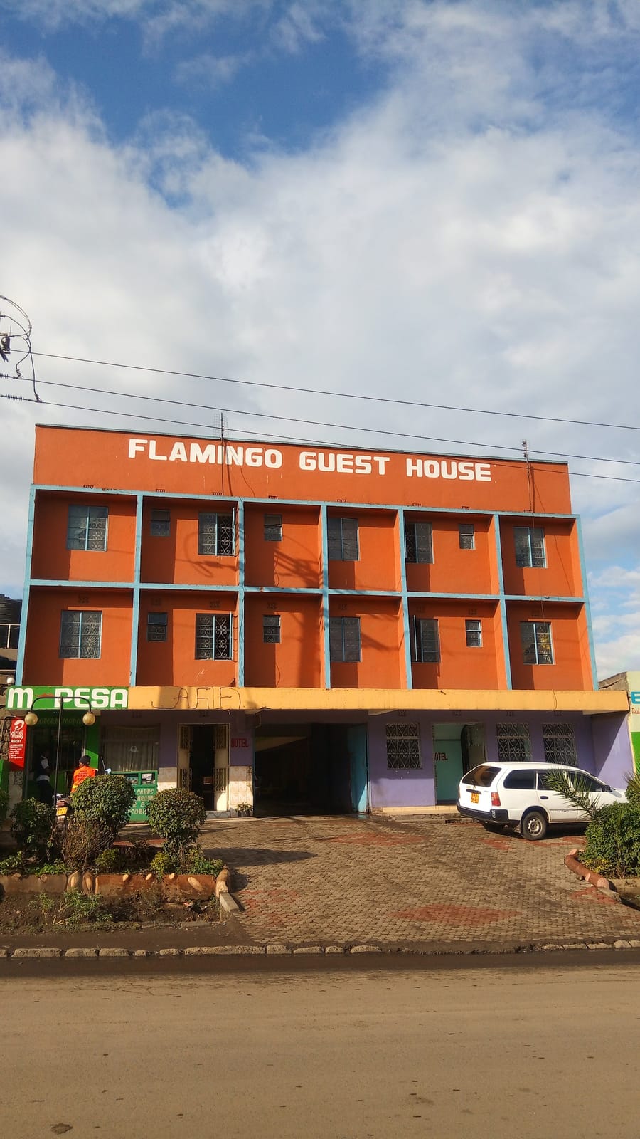 Flamingos Cafe